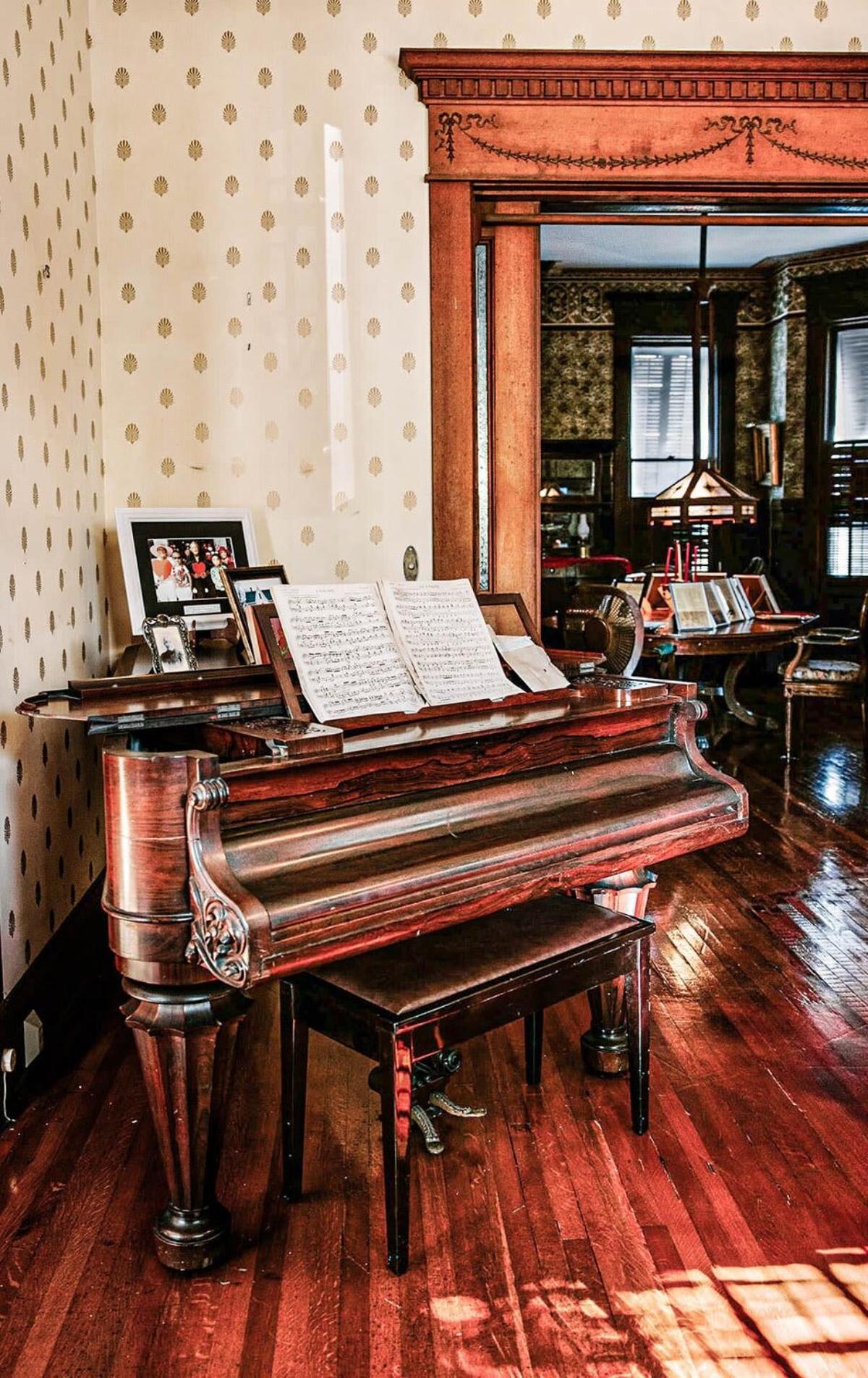 Classic King With Balcony At Curry Mansion Key West Zewnętrze zdjęcie